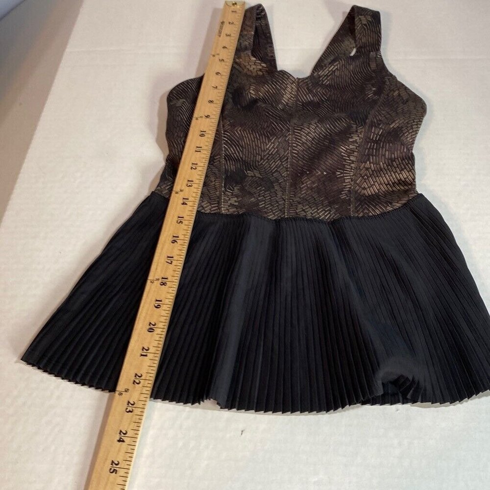 Lululemon City Tank Peplum Golden Goddess Cashew‎ Size 4 - Picture 9 of 11